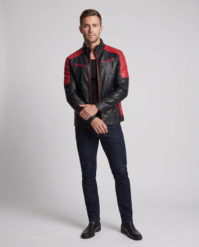 Herren schlanker Kunstleder-Moto-Blouson im Racer-Look mit gesteppter Schulterpartie, Stehkragen und Reißverschluss-Taschen Drune