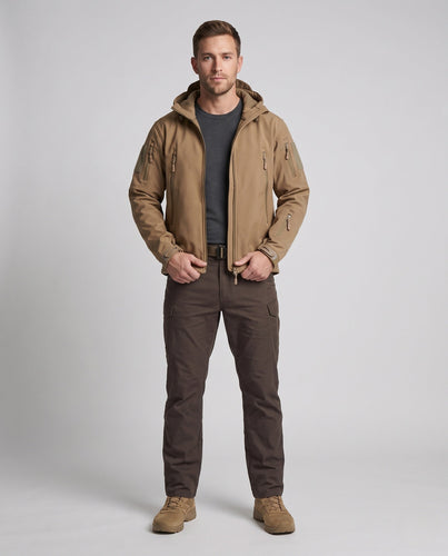 Herren technische Softshell-Fieldjacke mit Kapuze, Mehrfach-Taschen und Ärmel-Utilitytasche Drune