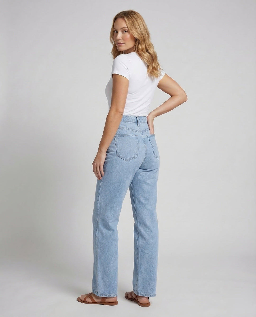 Product 15535343894858 - back_view