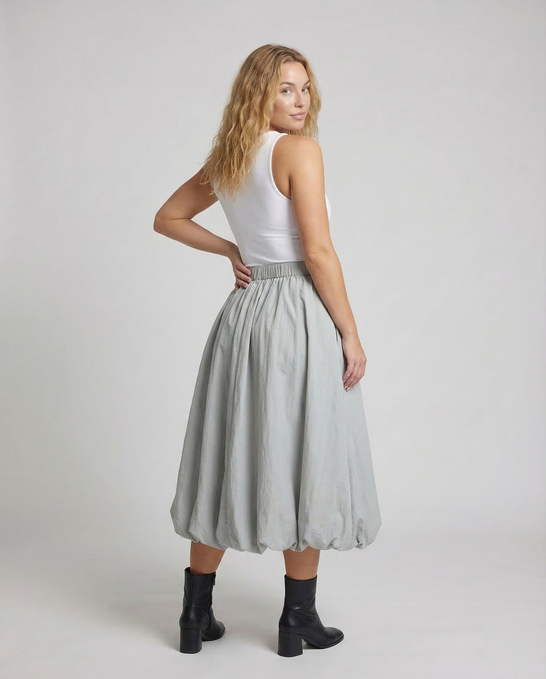 Product 15537211736394 - back_view