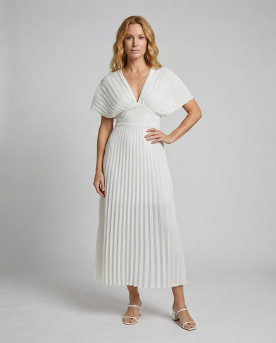 Damen plissiertes Maxikleid mit Flügelärmeln