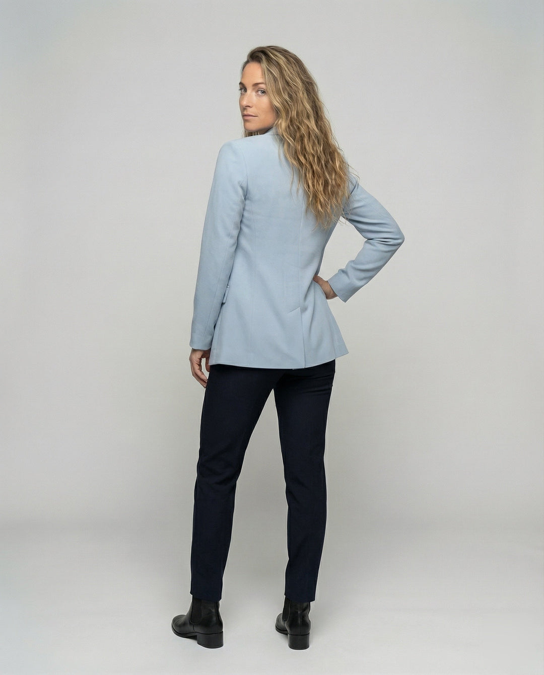Product 15554234057034 - back_view
