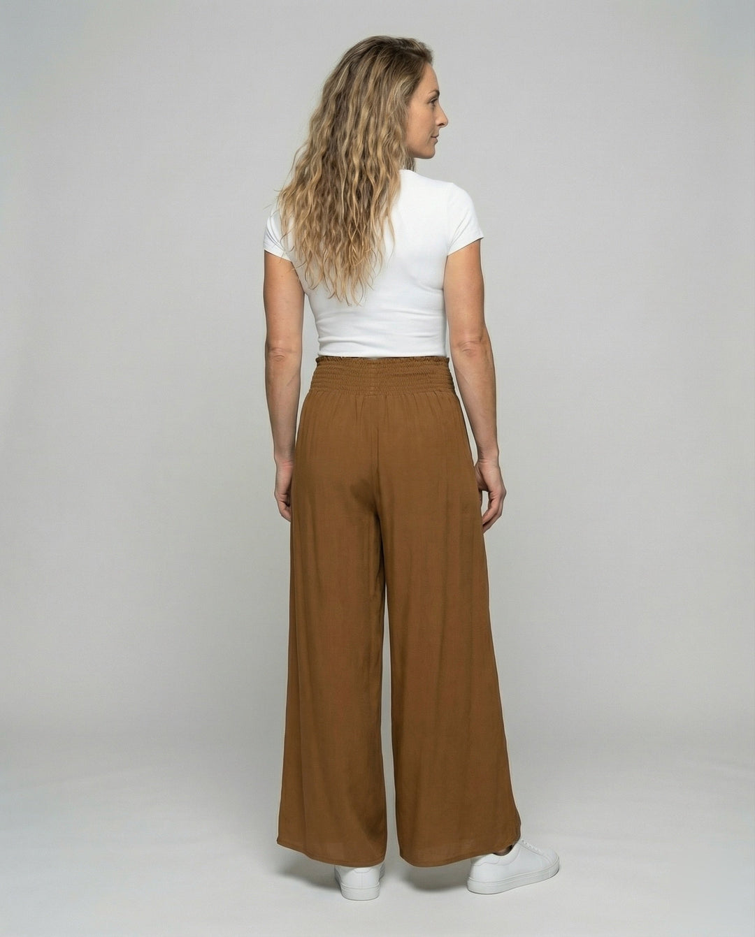 Product 15576229544266 - back_view