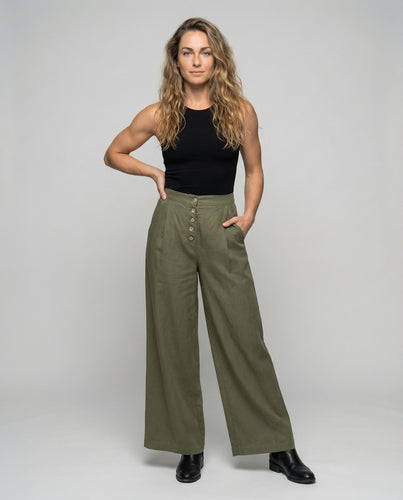 Damen nan Leinen-Marlenehose mit hoher Taille, sichtbarer Knopfleiste und Bundfalten Drune
