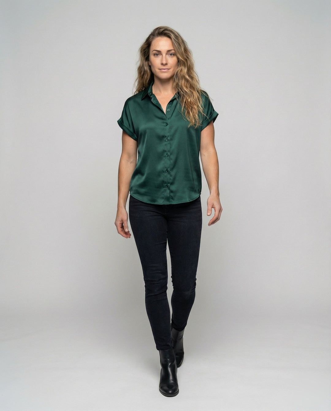 Product 15576240521546 - full_body_front