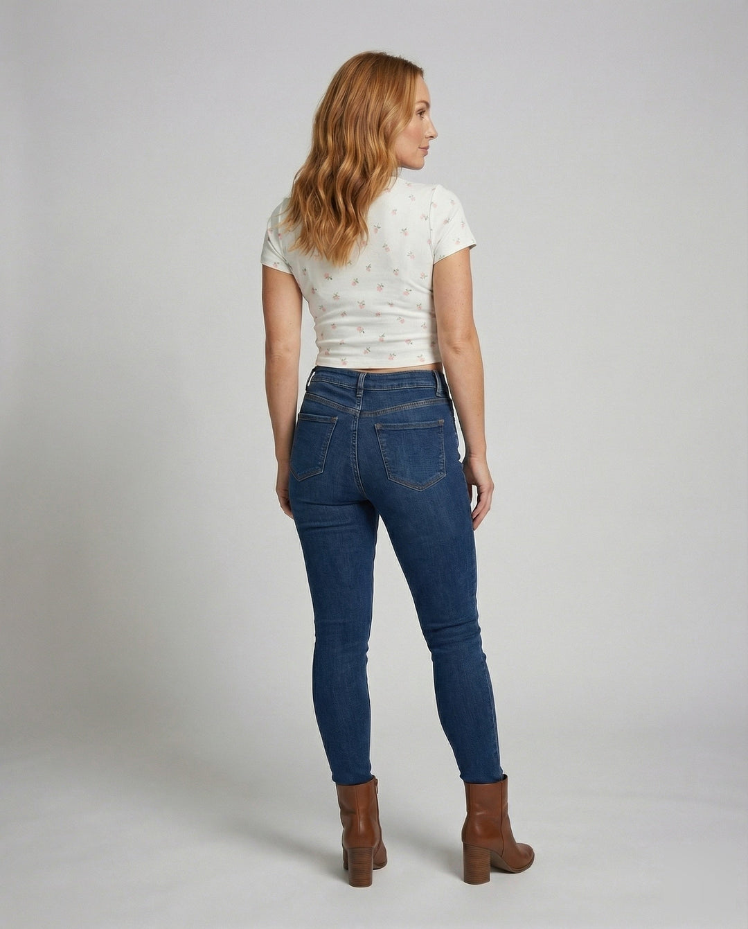 Product 15579318550858 - back_view
