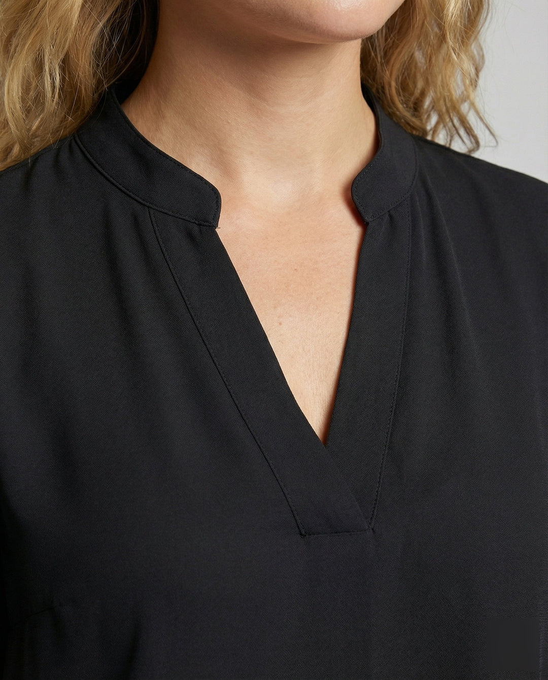 Product 15579319959882 - close_up_detail