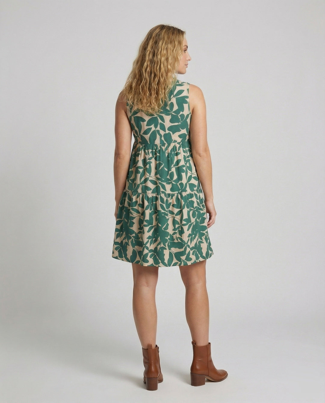 Product 15587418210634 - back_view
