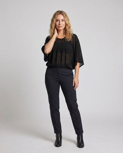 Damen lässiges cropped T-Shirt aus leichtem Material mit luftiger Passform