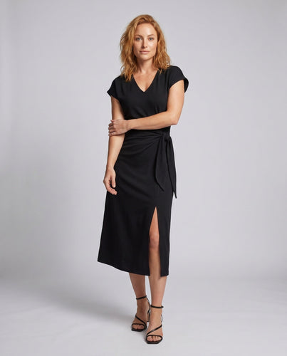 Damen Elegantes Wickelkleid mit schmalem V-Ausschnitt und seitlichem Schlitz