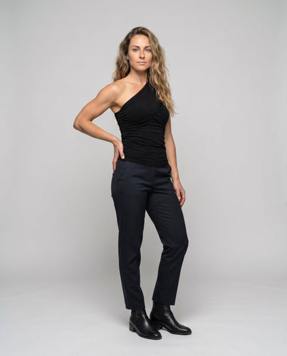 Damen nan asymmetrisches Ein-Schulter-Cami mit Wickel-Detail und taillierter Raffung