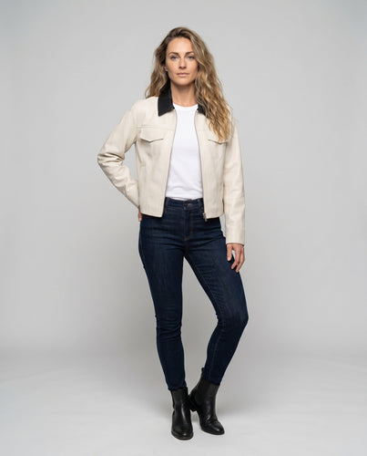 Damen Freizeitjacke mit modernem Kragen und praktischen Taschen