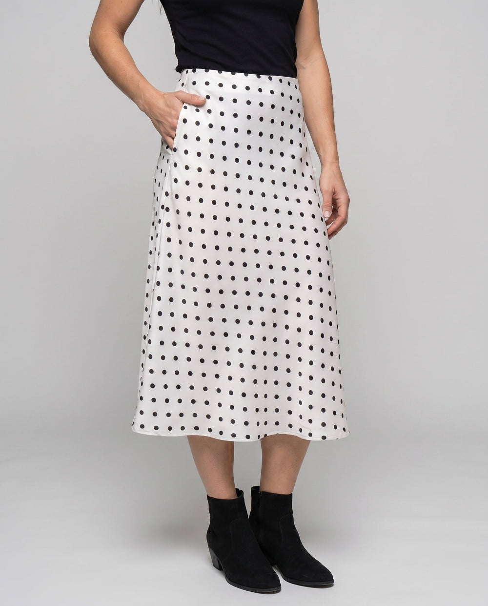 Product 15629112443210 - lower_body