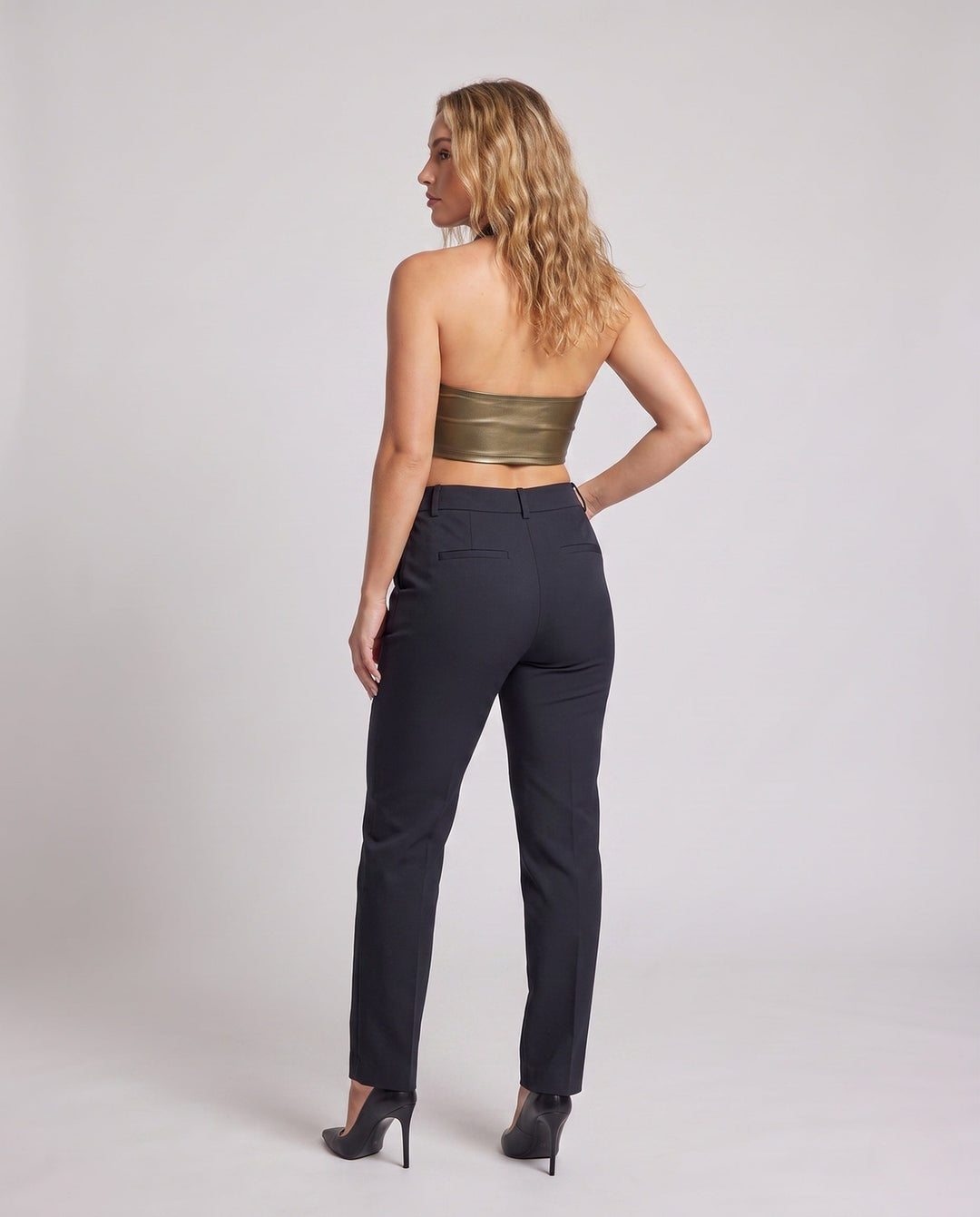 Product 15630945878346 - back_view