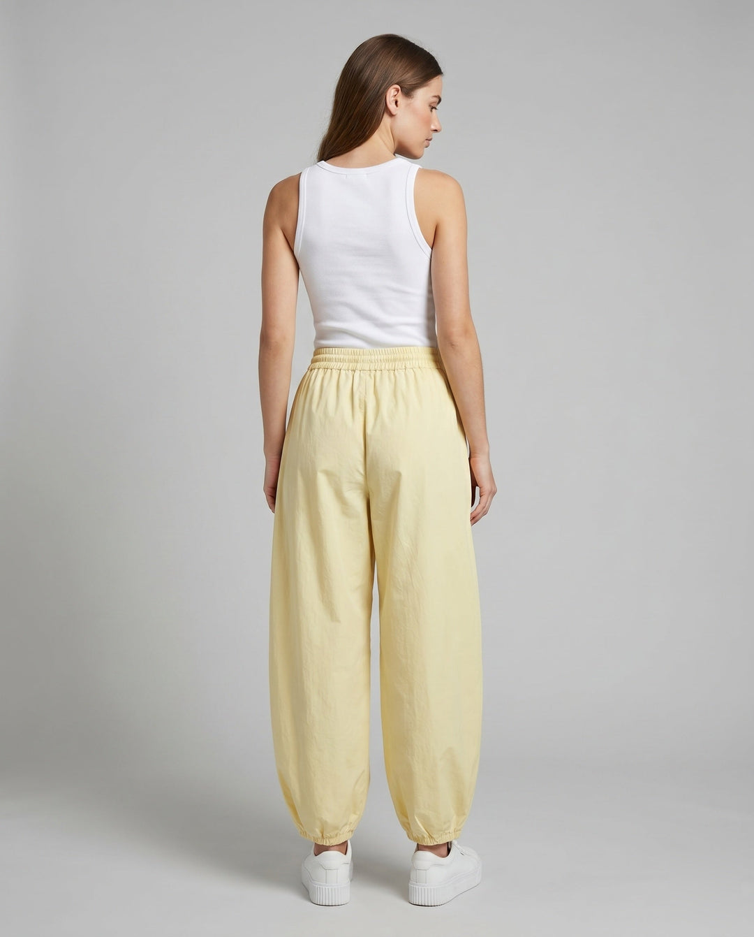 Product 15633275814218 - back_view