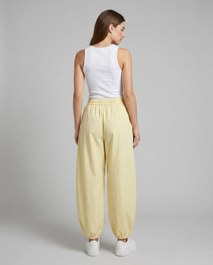 Product 15633275814218 - back_view