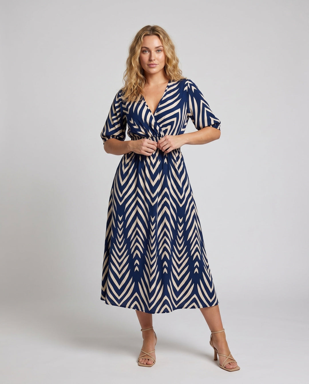 Product 15638196224330 - full_body_front