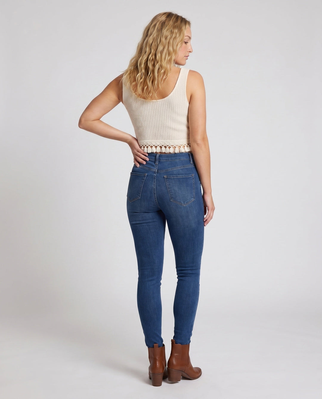 Product 15642541293898 - back_view