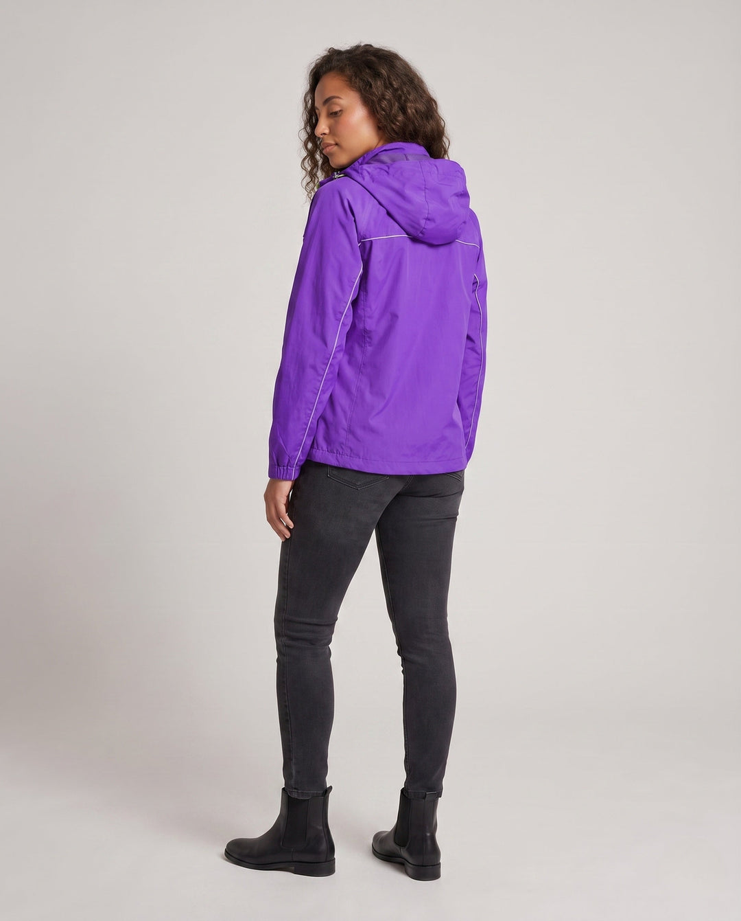 Product 15869426041162 - back_view