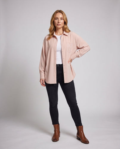 Damen nan leichte oversized Hemdbluse mit UV-Schutz und knöpfbarem Saum Drune