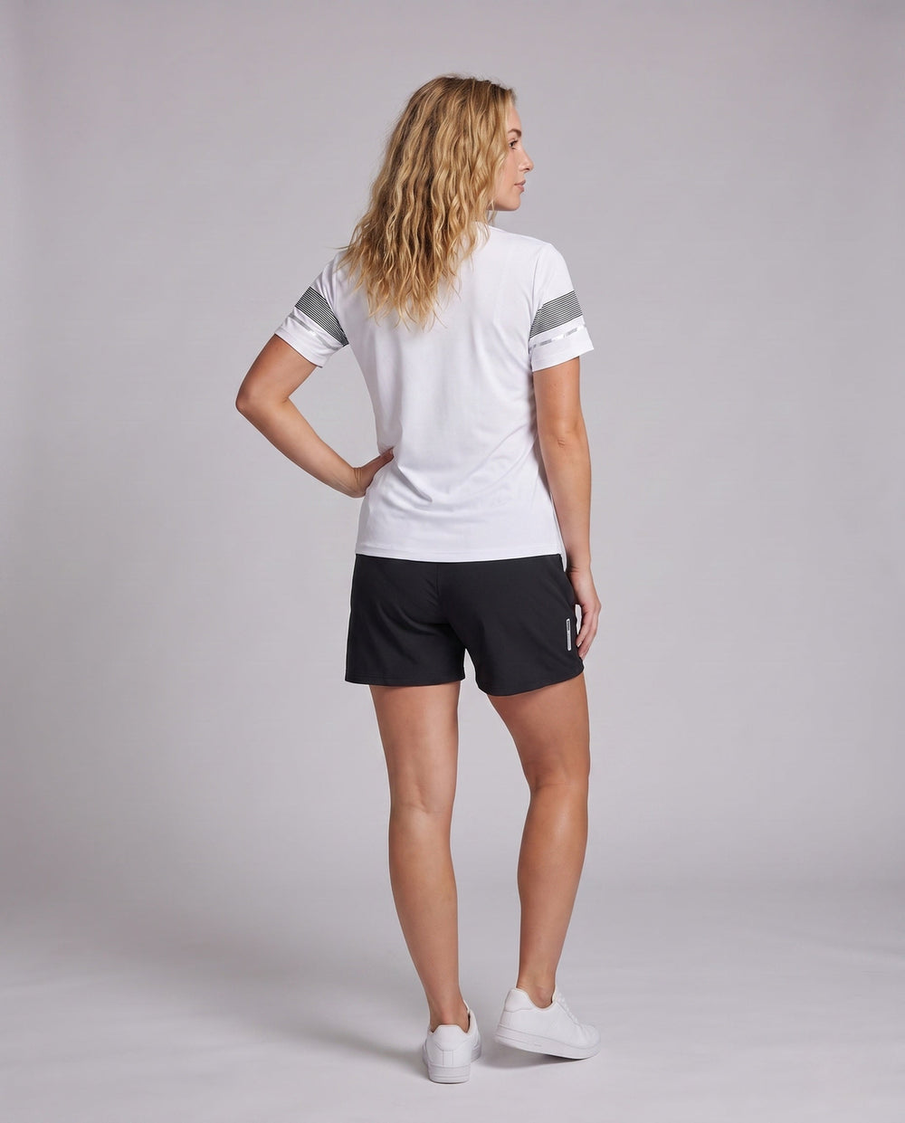Product 15876141515082 - back_view