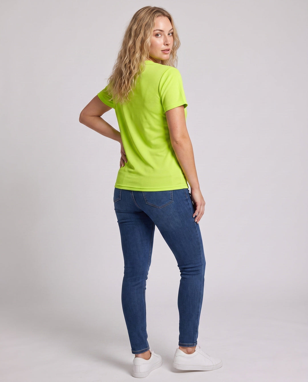 Product 15876148822346 - back_view