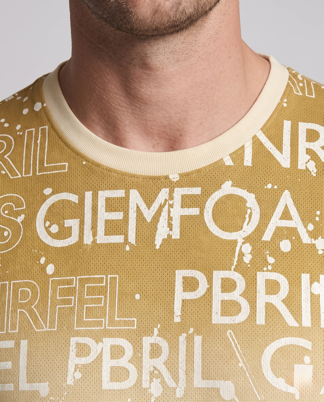 Product 15876152328522 - close_up_detail
