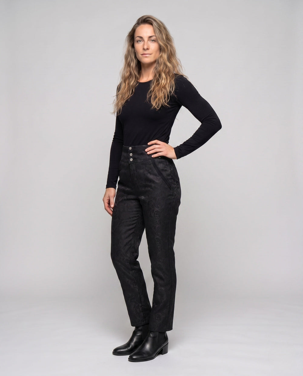 Product 15960138416458 - lower_body