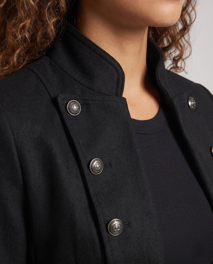 Product 15960140022090 - close_up_detail