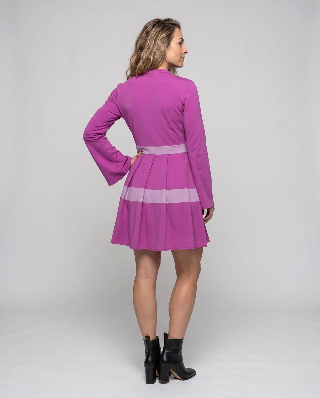 Product 15960144609610 - back_view