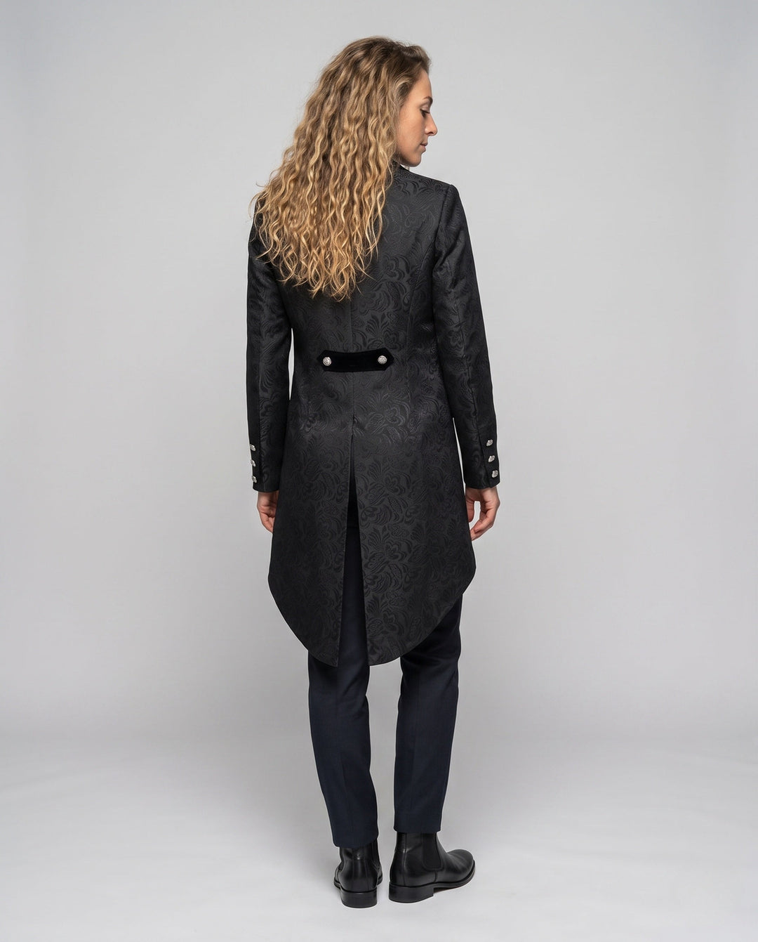 Product 15960145494346 - back_view