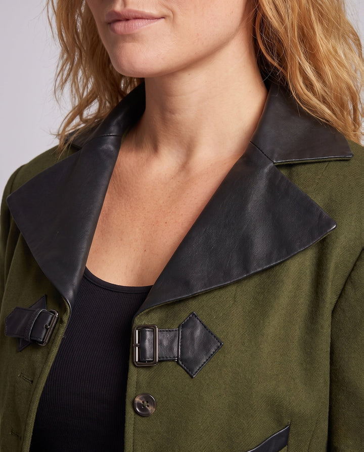 Product 15960147689802 - close_up_detail