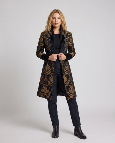 Frauen Robuster, eleganter Mantel mit aufwendigen Details und Knöpfen Drune