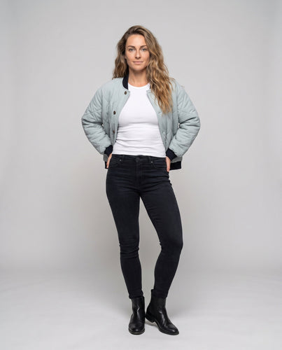 Damen nan dick gesteppte kurze Jacke im Bomberstil mit Rautensteppung und verdeckter Knopfleiste
