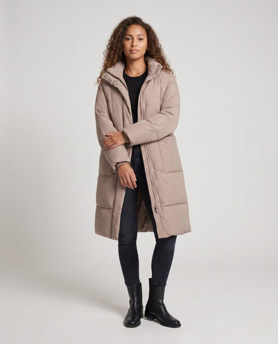 Damen Nano Extralang Gepolstert Komfort Puffer mit geräuschreduzierender Oberfläche, hohem Stehkragen und großzügiger Oversized Silhouette
