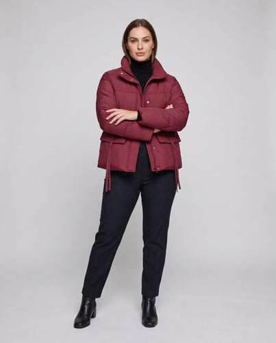 Damen kurz vegane boxy Pufferjacke mit asymmetrischen Klappenpatzentaschen und hohem Kragen