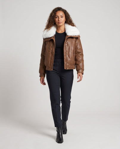 Damen kurze Lammleder-Imitation Fliegerjacke mit voluminösem Kunstfellkragen
