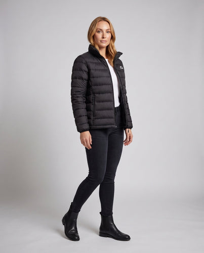 Damen nan leichte packbare kurze gesteppte Jacke mit hohem Stehkragen und aufgesetzten Taschen