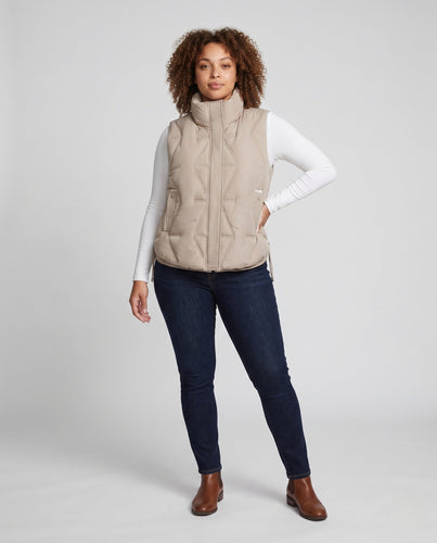Damen leichte gepolsterte Outdoor gesteppte Weste mit asymmetrischer Frontpartie und seitlichem Kordelzug