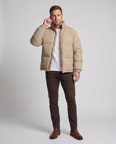 Herren Kurzschnitt gesteppter Puffer mit hochgestelltem Kragen und elastischen Bündchen