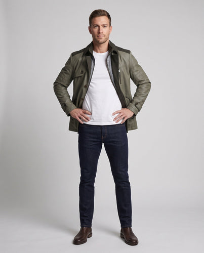 Herren Feldjacke mit Kordelbesatz, Reißverschlussbrusttasche und kariertem Futter Drune