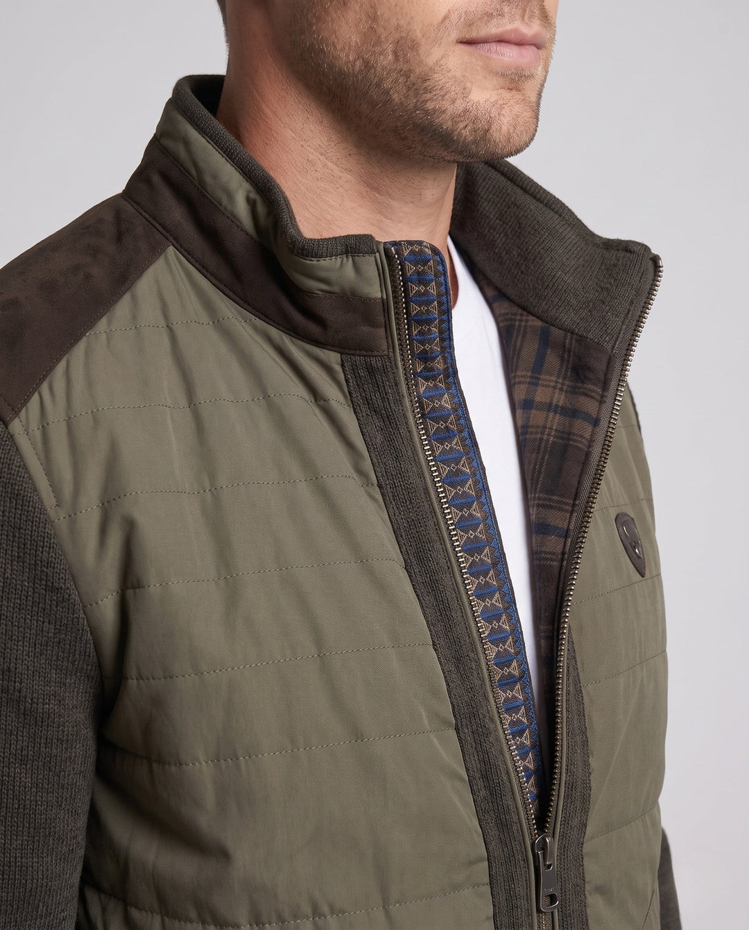 Product 15972908040522 - close_up_detail