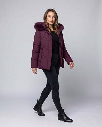 Damen gepolsterte Steppjacke mit Kapuze und abnehmbarem Kunstpelzkragen