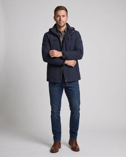 Leichte funktionale Herrenjacke im Field-Style mit Kapuze, mehreren Taschen und Klettverschlussärmeln
