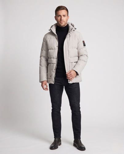 Herren Kurzmantel im minimalistischen Steppdesign mit verstaubarer Kapuze und verdeckten Reißverschlusstaschen drune