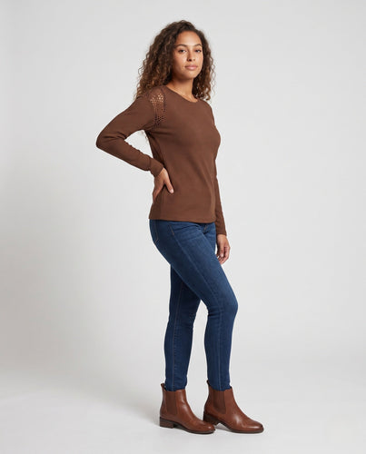 Damen Leichter Waffelstrickpullover mit Rundhalsausschnitt und Häkel-Schulterdetails Drune