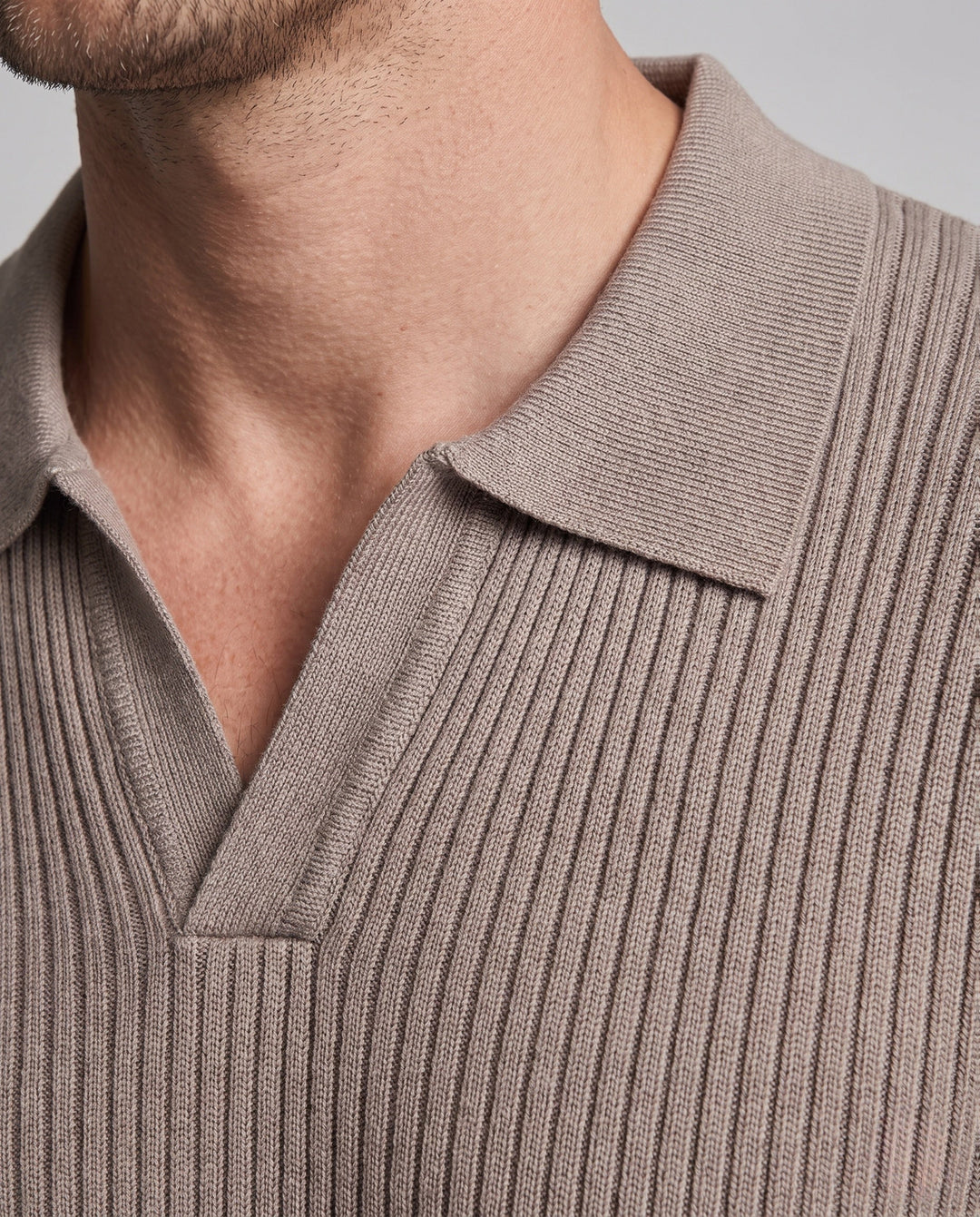 Product 16012468519242 - close_up_detail