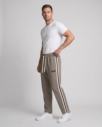 Herren Sportliche Jogginghose mit seitlichen Kontraststreifen Drune