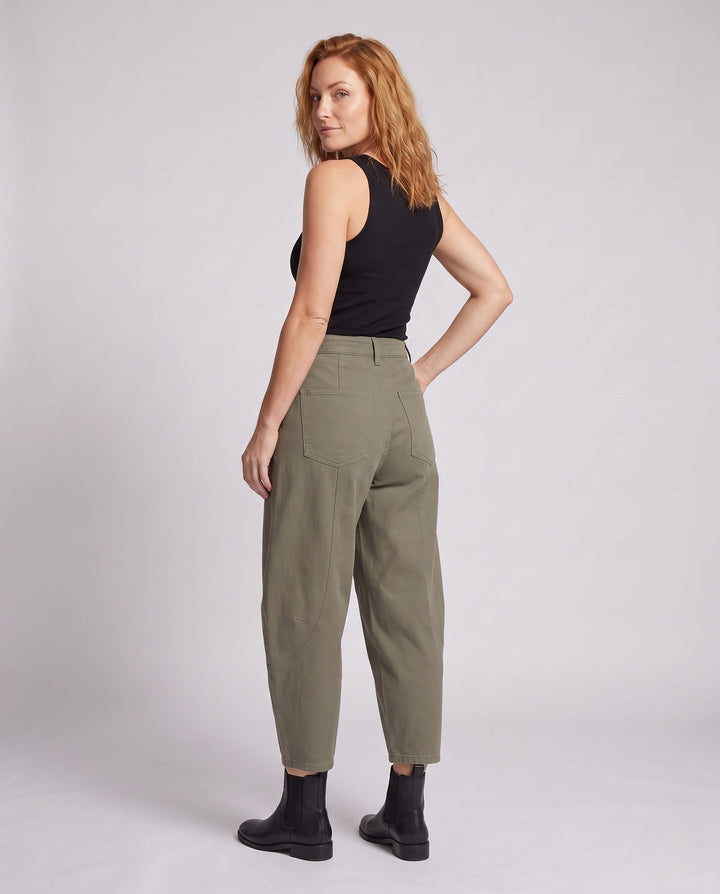 Product 16028643590474 - back_view