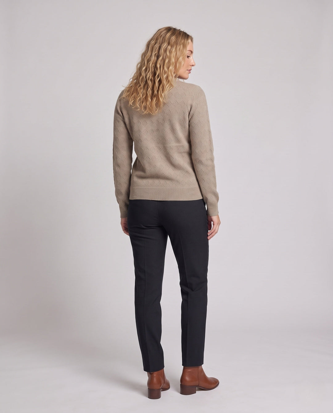 Product 16034469839178 - back_view